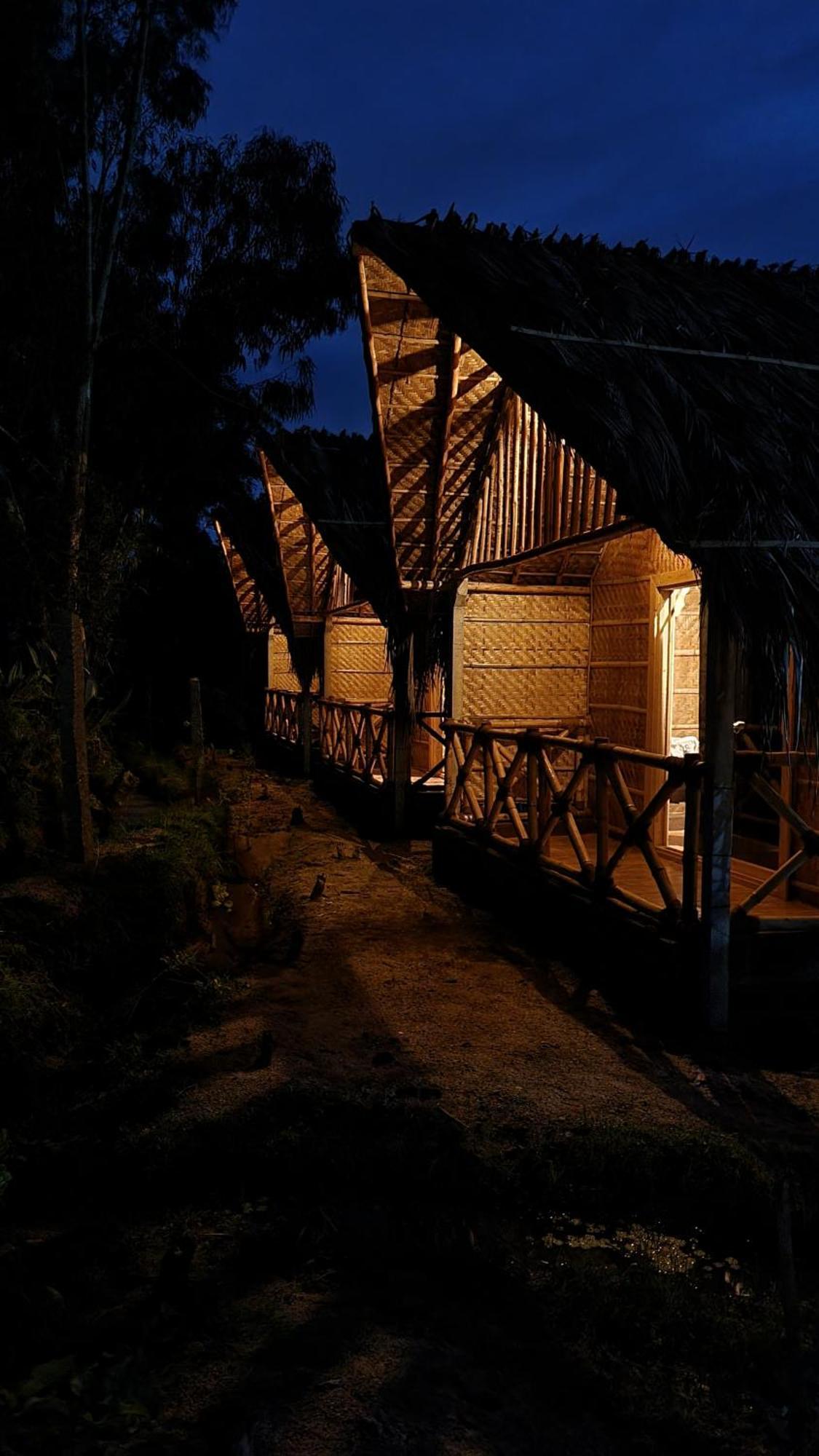Banana Tree Home Stay Hampi Exterior foto